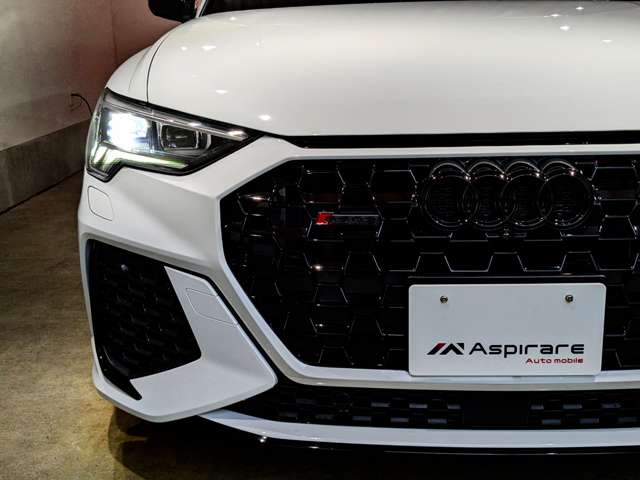 アウディ ＲＳ　Ｑ３　スポーツバック ２．５ ４ＷＤ R2年 () 99