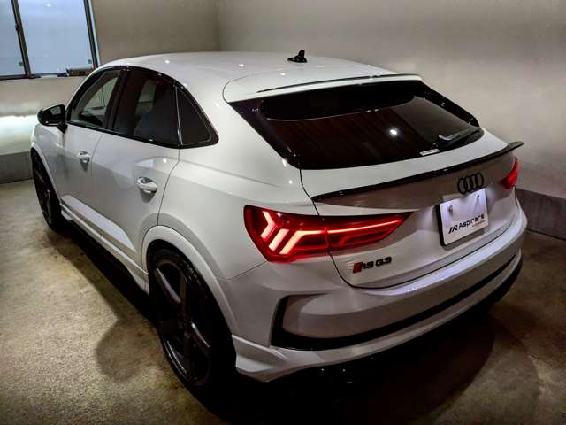 アウディ ＲＳ　Ｑ３　スポーツバック ２．５ ４ＷＤ R2年 () 99