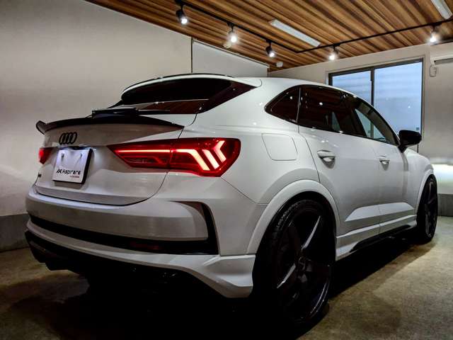 アウディ ＲＳ　Ｑ３　スポーツバック ２．５ ４ＷＤ R2年 () 99
