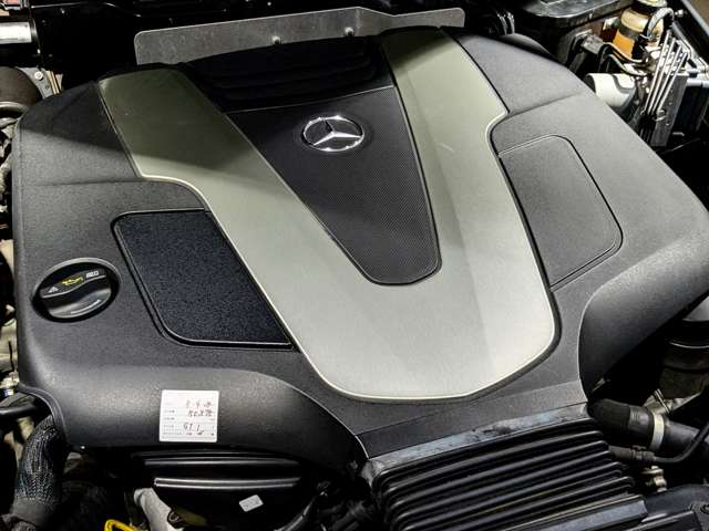 メルセデスベンツ Ｇクラス Ｇ３５０Ｄ ロング ディーゼルターボ ４ＷＤ H28年 () 99