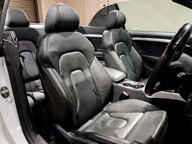 アウディ Ａ５　カブリオレ ２．０ ＴＦＳＩ クワトロ ４ＷＤ H27年 () 99