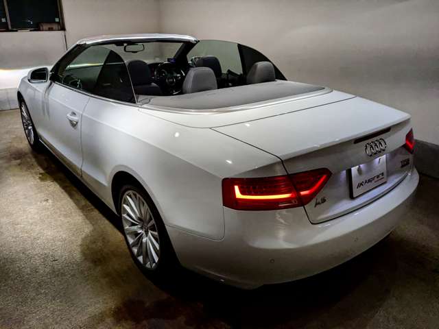 アウディ Ａ５　カブリオレ ２．０ ＴＦＳＩ クワトロ ４ＷＤ H27年 () 99