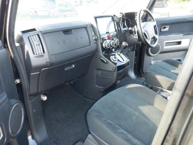 三菱 デリカ　Ｄ：５ ２．２ Ｄ パワーパッケージ ディーゼルターボ ４ＷＤ H27年 () 99