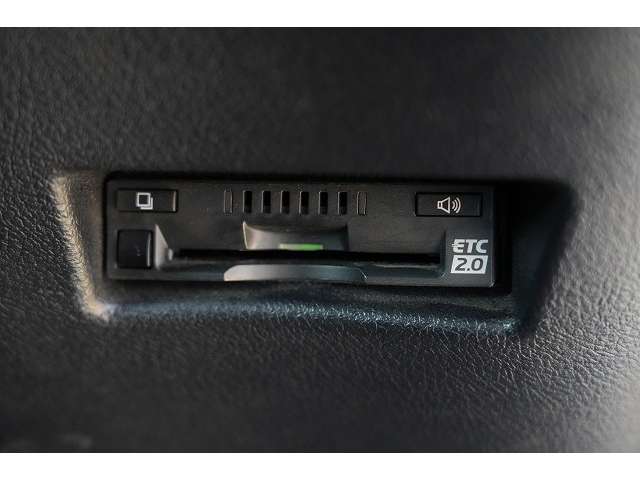 トヨタ シエンタ　ハイブリッド ハイブリッド １．５ Ｇ クエロ R1年 (関東) 99