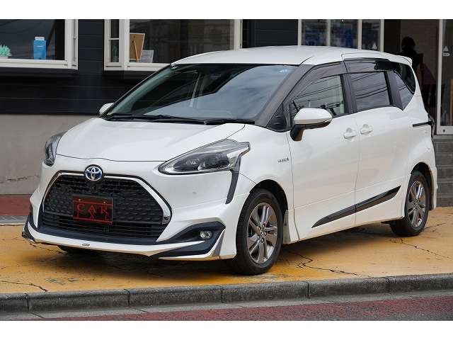 トヨタ シエンタ　ハイブリッド ハイブリッド １．５ Ｇ クエロ R1年 (関東) 99