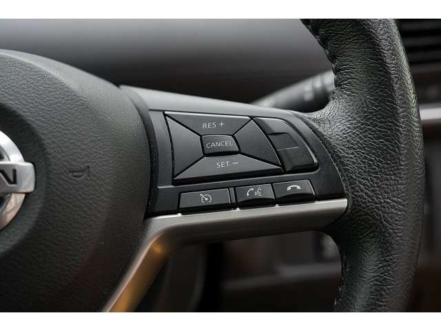日産 セレナ １．２ Ｅ－ＰＯＷＥＲ ハイウェイスター Ｖ R1年 (関東) 99