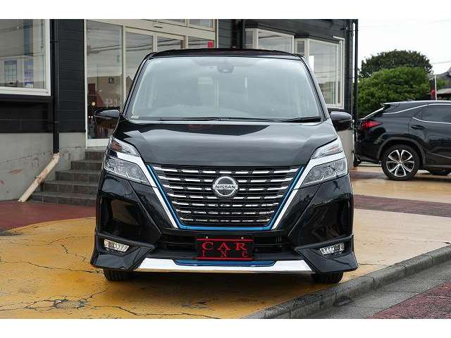 日産 セレナ １．２ Ｅ－ＰＯＷＥＲ ハイウェイスター Ｖ R1年 (関東) 99