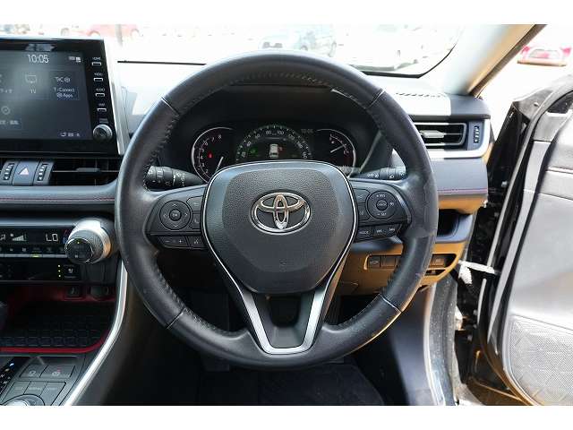 トヨタ ＲＡＶ４ ２．０ アドベンチャー オフロード パッケージ ４ＷＤ R3年 (関東) 99