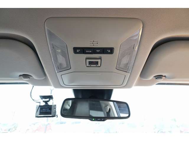 トヨタ ＲＡＶ４ ２．０ アドベンチャー オフロード パッケージ ４ＷＤ R3年 (関東) 99