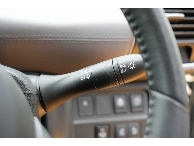 日産 セレナ ２．０ ハイウェイスター Ｖ マルチベッド R2年 (関東) 99