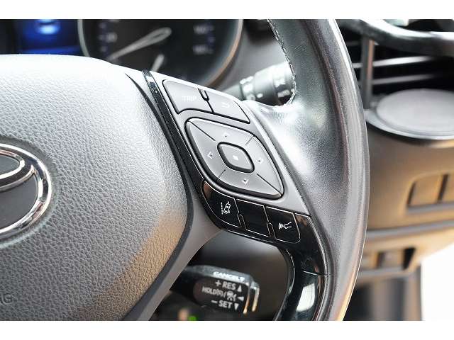 トヨタ Ｃ−ＨＲ ハイブリッド １．８ Ｇ H29年 (関東) 99