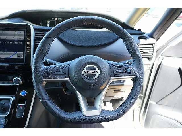 日産 セレナ １．２ Ｅ－ＰＯＷＥＲ ハイウェイスター Ｖ R2年 (関東) 99