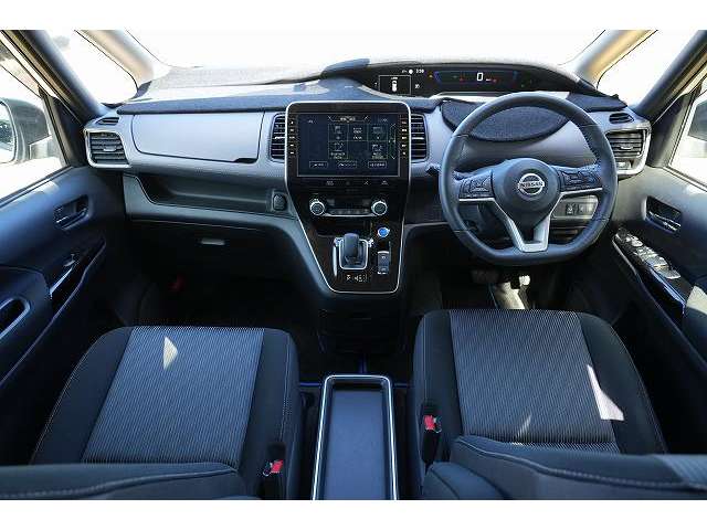 日産 セレナ １．２ Ｅ－ＰＯＷＥＲ ハイウェイスター Ｖ R2年 (関東) 99