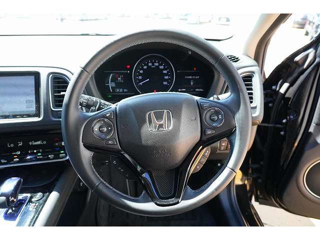 ホンダ ヴェゼル １．５ ハイブリッド Ｚ ホンダセンシング H29年 (関東) 99