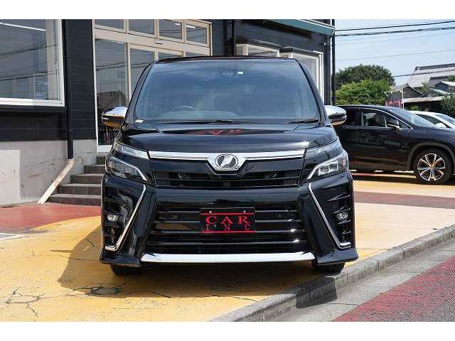 トヨタ ヴォクシー ２．０ ＺＳ 煌ＩＩ R1年 (関東) 99