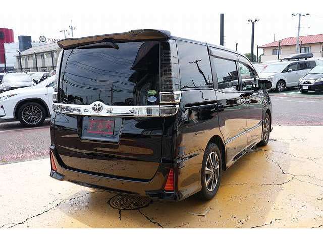 トヨタ ヴォクシー ２．０ ＺＳ 煌ＩＩ R1年 (関東) 99