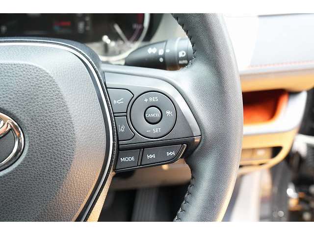 トヨタ ＲＡＶ４ ２．０ アドベンチャー ４ＷＤ R2年 (関東) 99