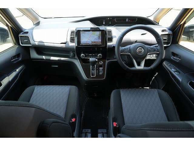 日産 セレナ ２．０ ハイウェイスター Ｖ R1年 (関東) 99