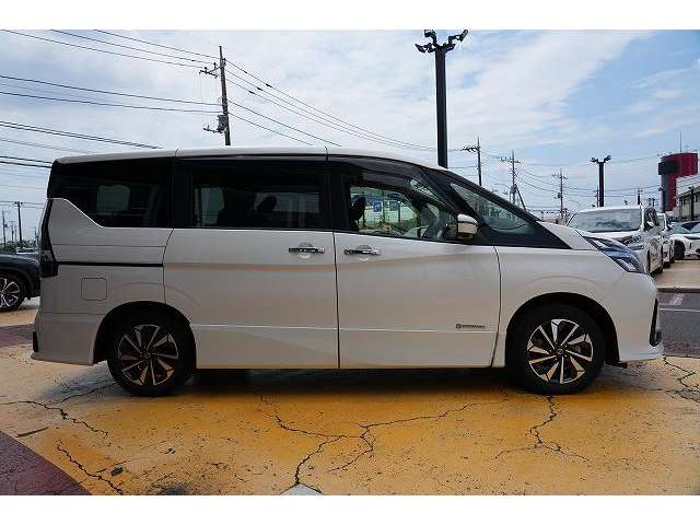 日産 セレナ １．２ Ｅ－ＰＯＷＥＲ ハイウェイスター Ｖ R2年 (関東) 99