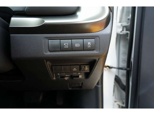 トヨタ アクア １．５ Ｚ R3年 (関東) 99