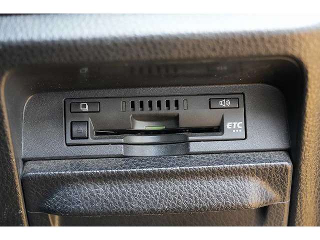 トヨタ ヴォクシー ２．０ ＺＳ 煌 H30年 (関東) 99