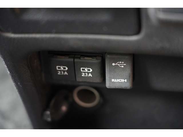 トヨタ ヴォクシー ２．０ ＺＳ 煌 H30年 (関東) 99