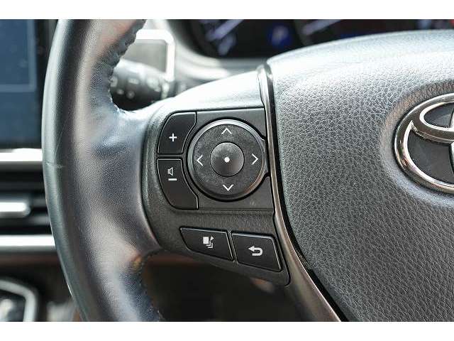 トヨタ エスクァイア ２．０ ＧＩ プレミアムパッケージ H30年 (関東) 99