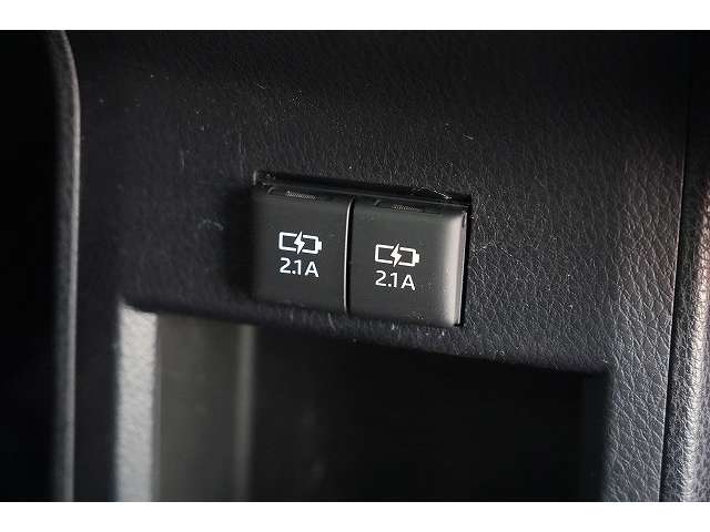 トヨタ エスクァイア ２．０ ＧＩ プレミアムパッケージ H30年 (関東) 99