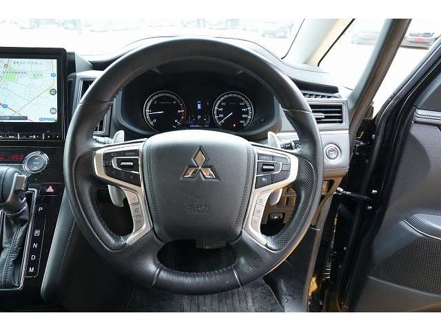 三菱 デリカ　Ｄ：５ ２．２ Ｐ ディーゼルターボ ４ＷＤ R1年 (関東) 99