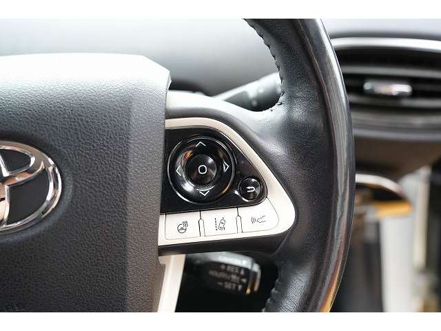 トヨタ プリウスＰＨＶ １．８ Ｓ ナビパッケージ H29年 (関東) 99