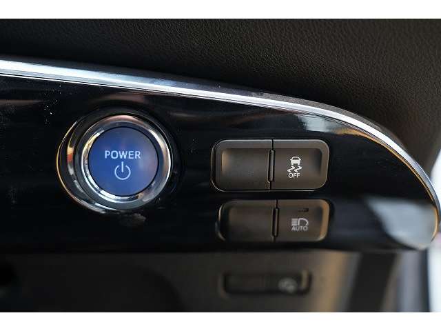 トヨタ プリウスＰＨＶ １．８ Ｓ ナビパッケージ H29年 (関東) 99