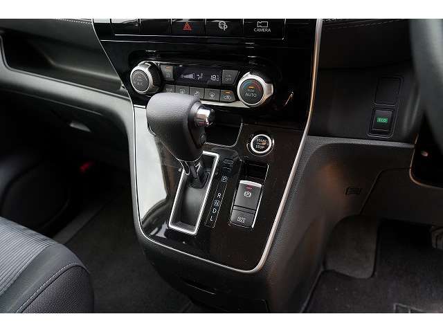 日産 セレナ ２．０ ハイウェイスター Ｖ R2年 (関東) 99