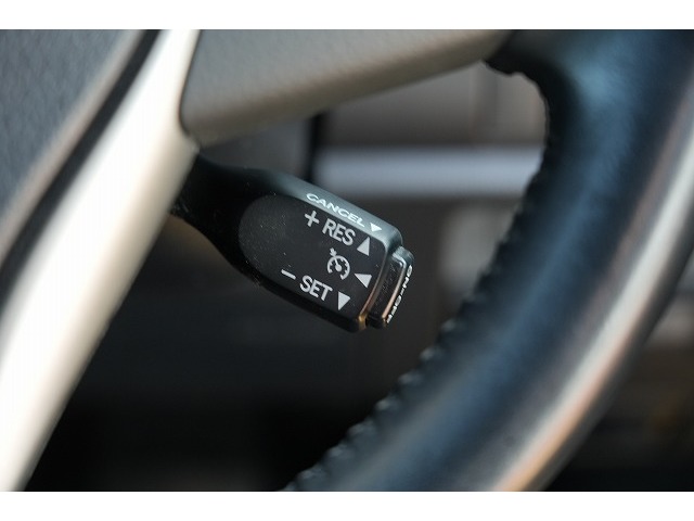 トヨタ ヴォクシー ２．０ ＺＳ 煌 H30年 (関東) 99