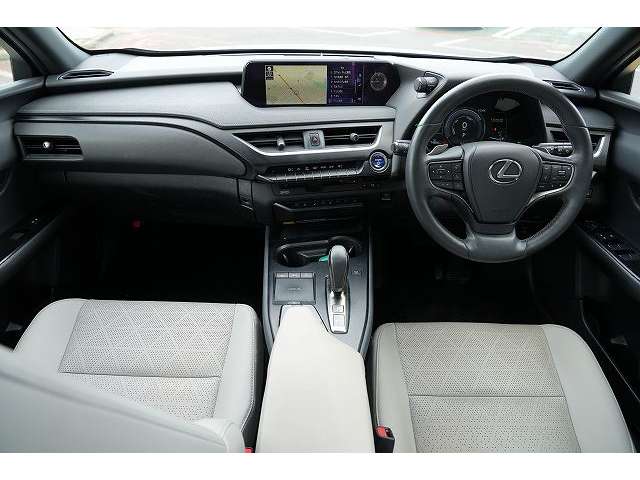 レクサス ＵＸ３００ｅ バージョンＬ R3年 (関東) 99