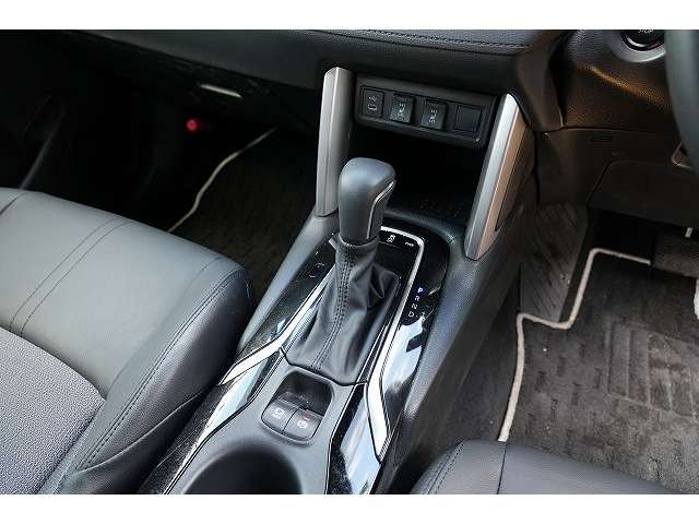 トヨタ カローラクロス ２．０ Ｚ R6年 (関東) 99