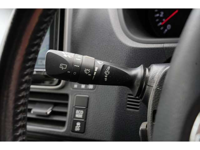 トヨタ ヴォクシー ２．０ ＺＳ H29年 (関東) 99