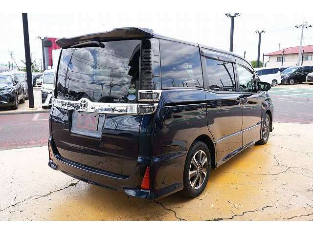 トヨタ ヴォクシー ２．０ ＺＳ H29年 (関東) 99