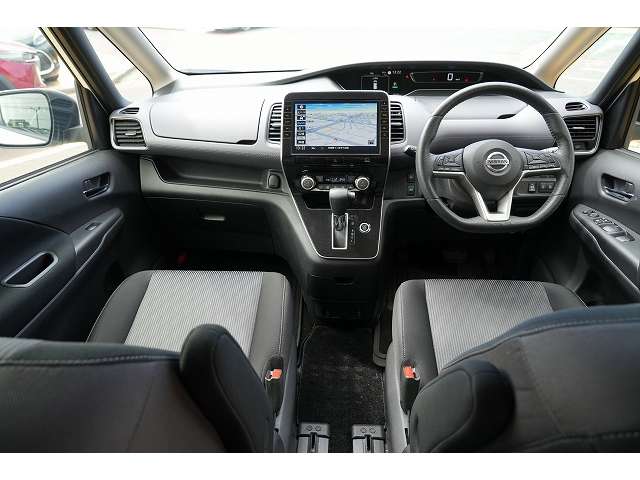 日産 セレナ ２．０ ハイウェイスター Ｖ R1年 (関東) 99