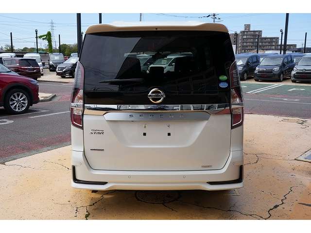 日産 セレナ ２．０ ハイウェイスター Ｖ R1年 (関東) 99