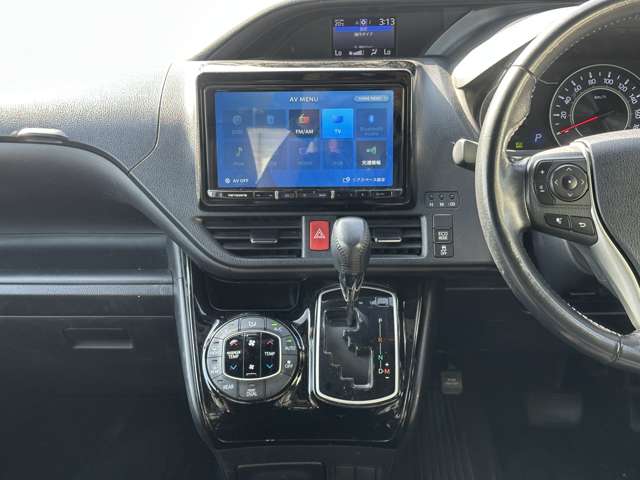 トヨタ ヴォクシー ２．０ ＺＳ H30年 (関東) 99