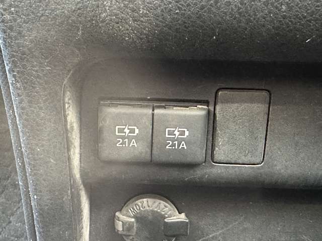 トヨタ ヴォクシー ２．０ ＺＳ H30年 (関東) 99