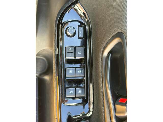 トヨタ ヴォクシー ２．０ ＺＳ H30年 (関東) 99