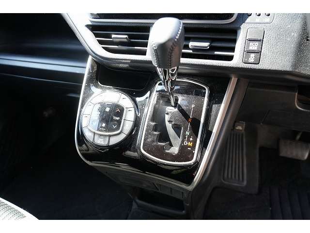 トヨタ ヴォクシー ２．０ ＺＳ 煌 H30年 (関東) 99