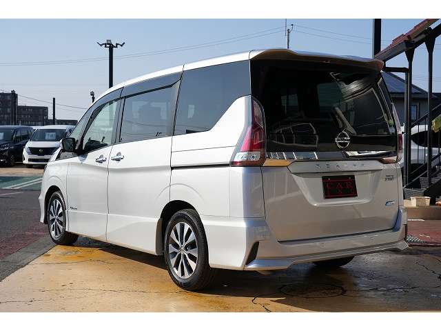 日産 セレナ ２．０ ハイウェイスター H29年 (関東) 99