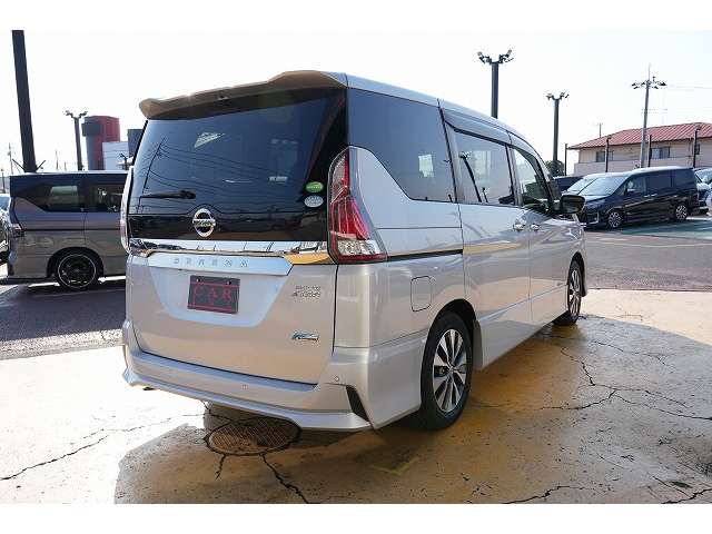 日産 セレナ ２．０ ハイウェイスター H29年 (関東) 99