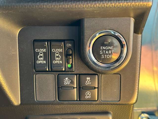 トヨタ ルーミー １．０ カスタム Ｇ Ｓ ４ＷＤ H29年 (関東) 99