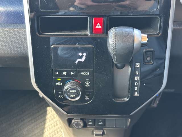 トヨタ ルーミー １．０ カスタム Ｇ Ｓ ４ＷＤ H29年 (関東) 99