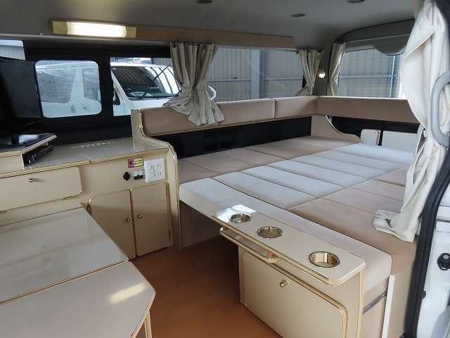 トヨタ ハイエースバン キャンピングカー H27年 (関東) 99