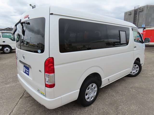 トヨタ ハイエースバン キャンピングカー H27年 (関東) 99