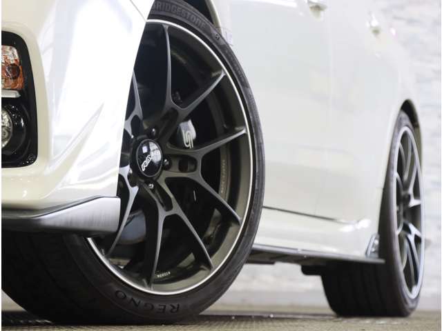 スバル ＷＲＸ　ＳＴＩ ＳＴＩ ２．０ ４ＷＤ H29年 (関東) 99